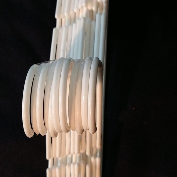 10 Delta Children's & Baby Clothing Hangers C Hooks in White - Picture 7 of 8